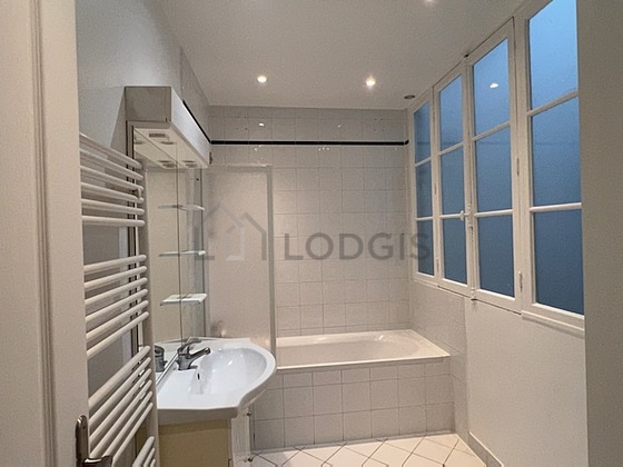 Duplex Paris 1° - 