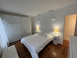 Duplex Paris 1° - Chambre