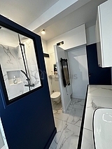 Apartment Suresnes - Bathroom