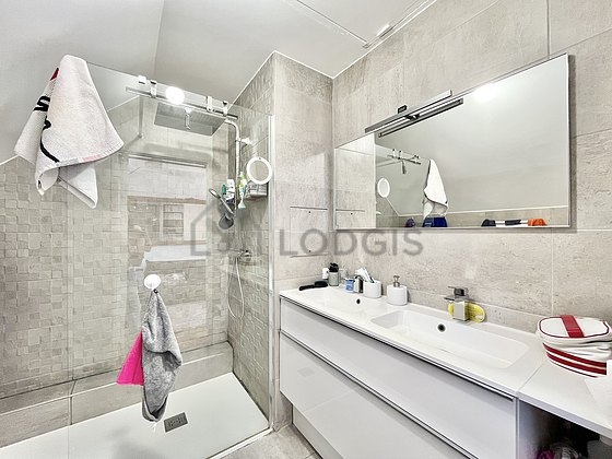 House Puteaux - 