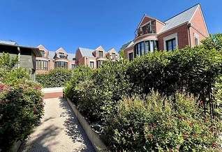 Puteaux 4 bedroom House