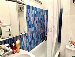 Apartment Paris 9° - Bathroom