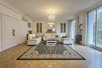 France Parigi 8° 3 camere Appartamento