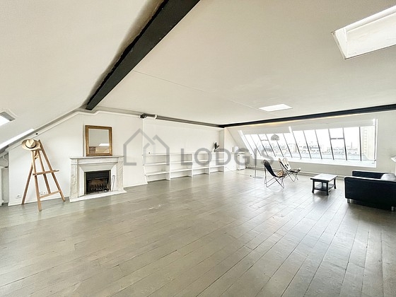 Living room with windows