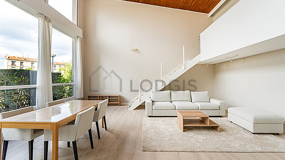Living room with windows