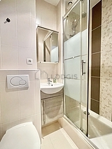 Apartment Paris 18° - Bathroom