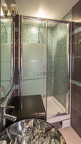 Apartment Paris 5° - Bathroom