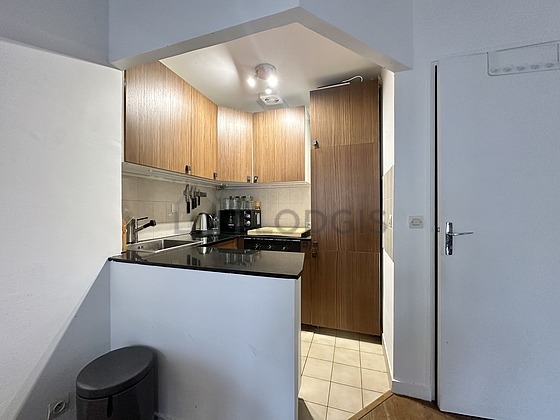 Bright kitchen