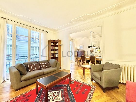 Living room with windows