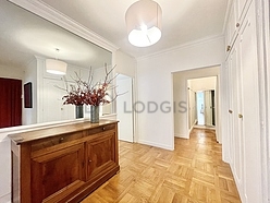 Appartement Paris 16° - Entrée