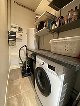 House Nanterre - Laundry room