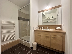 Apartment Boulogne-Billancourt - Bathroom