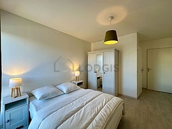 Apartment Nord-Est de Lyon - Bedroom 