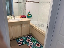 Apartamento Suresnes - Casa de banho