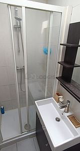 Apartment Aubervilliers - Bathroom