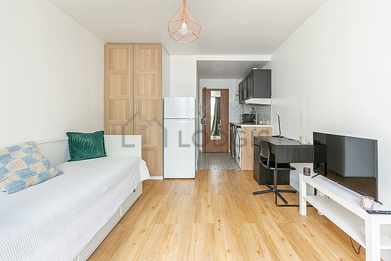 Living room with windows