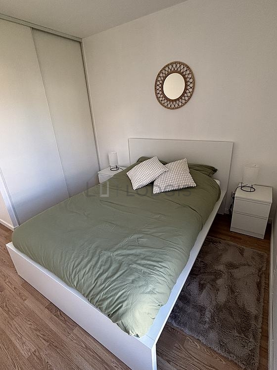 Bedroom with windows