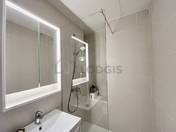 Apartment Paris 3° - Bathroom