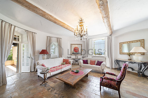 家 Cannes - 