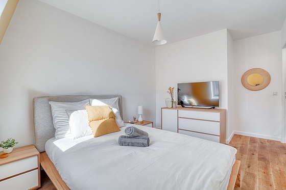 Bedroom with windows