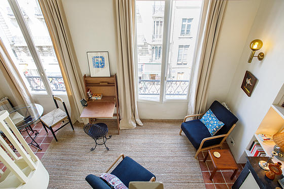 Séjour équipé de 1 fauteuil(s), 2 chaise(s)