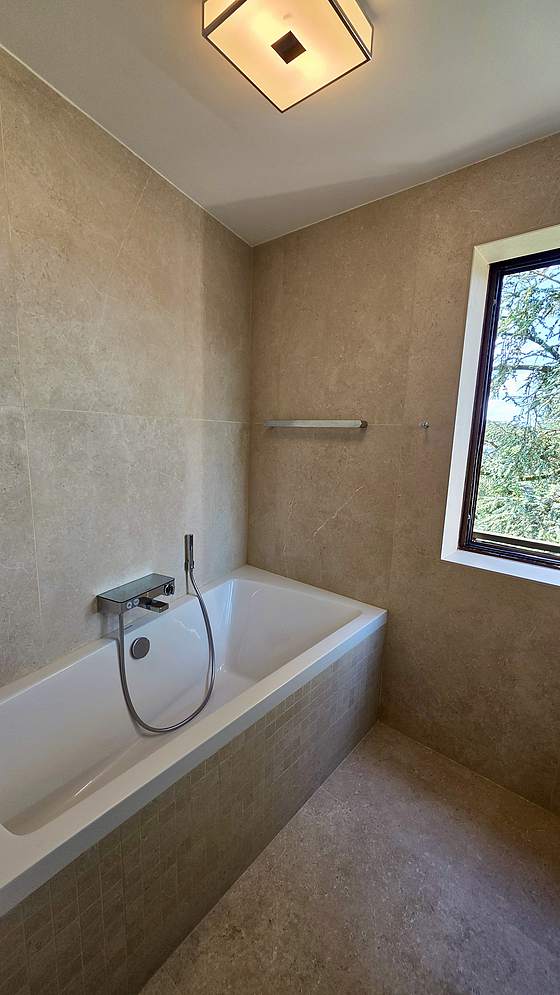 Bathroom equipped with washing machine