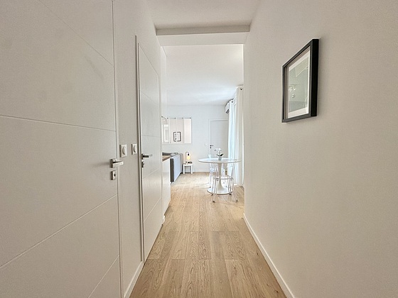 Beautiful entrance with wooden floor