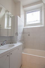 Apartment Paris 17° - Bathroom