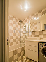 Apartment Courbevoie - Bathroom