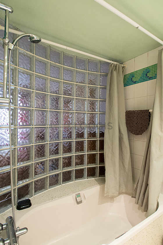 Beautiful bathroom with tile floor