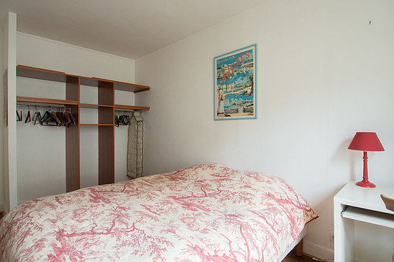Chambre très calme pour 2 personnes équipée de 1 lit(s) de 140cm