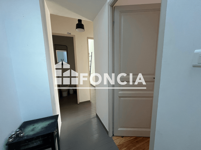 Apartment Nîmes - 