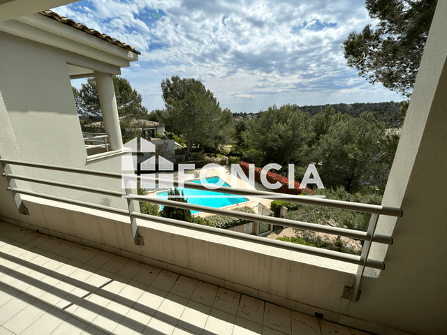 Apartment Nîmes - 