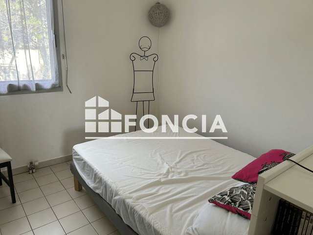 Apartment Nîmes - 