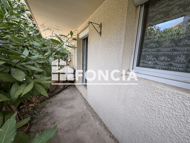 Apartment Nîmes - 