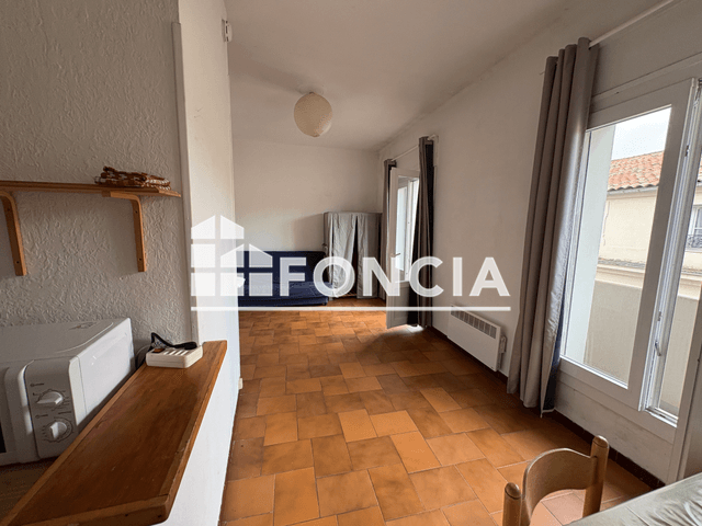 Apartamento Nîmes - 