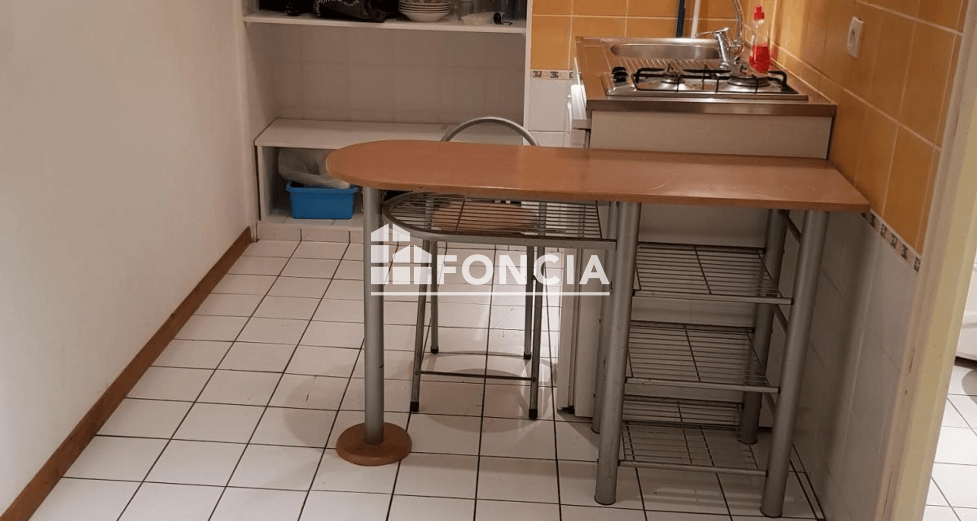 Apartment Nîmes - 