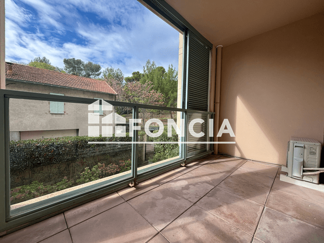 Apartment Nîmes - 