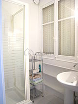 Apartment Paris 11° - Bathroom