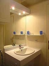 Apartment Paris 8° - Bathroom