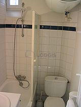 Apartment Paris 17° - Bathroom