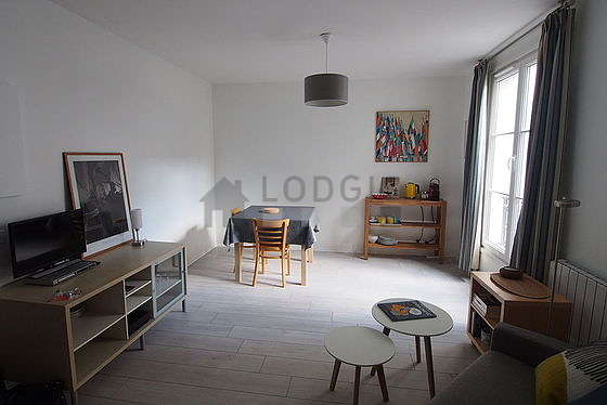 Very quiet living room furnished with 1 sofabed(s) of 140cm, tv, hi-fi stereo, cupboard