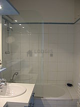 Apartment Paris 6° - Bathroom