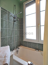 Appartement Paris 4° - Salle de bain
