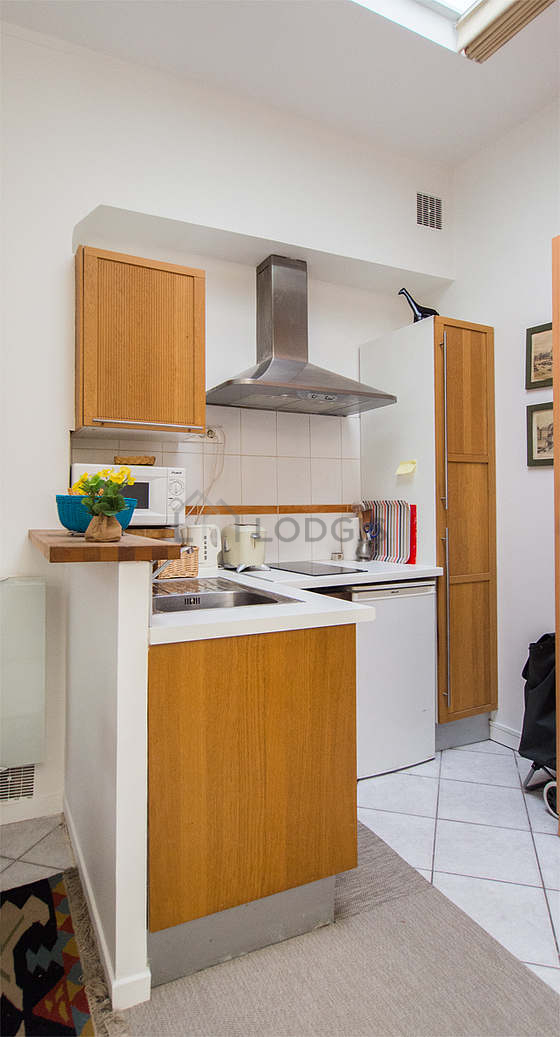 Beautiful kitchen with tile floor