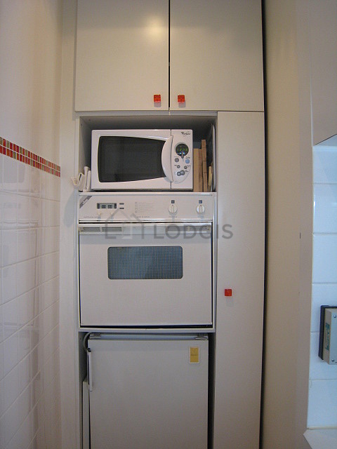 Kitchen equipped with dishwasher, hob, refrigerator, freezer