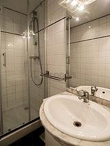 Appartement Paris 2° - Salle de bain