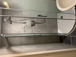 Apartment Paris 3° - Bathroom