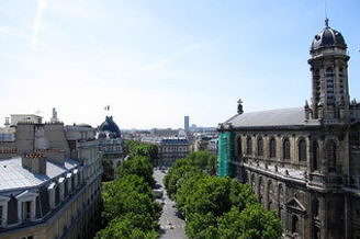 Париж Paris 8° 1 спальня Квартира