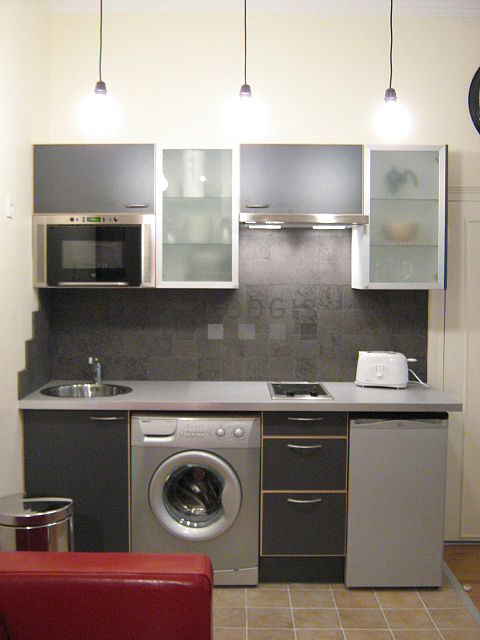 Great kitchen with tile floor
